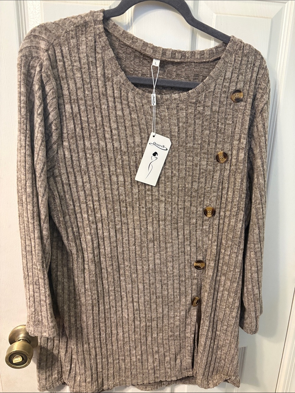 Button-Accent Ribbed Pullover Sweater - Taupe
